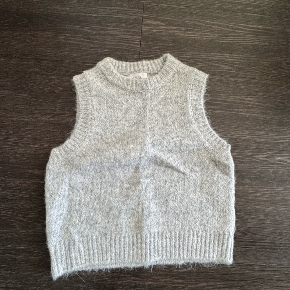 Zara Light Gray Knit Sweater